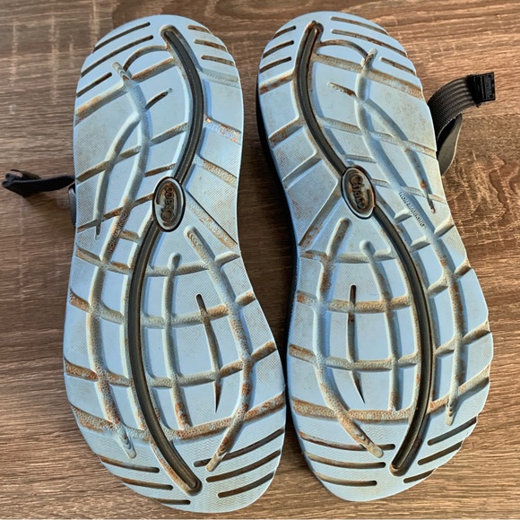 Chaco — women’s 8 dual adjustable blue strap sandals - Picture 5 of 7